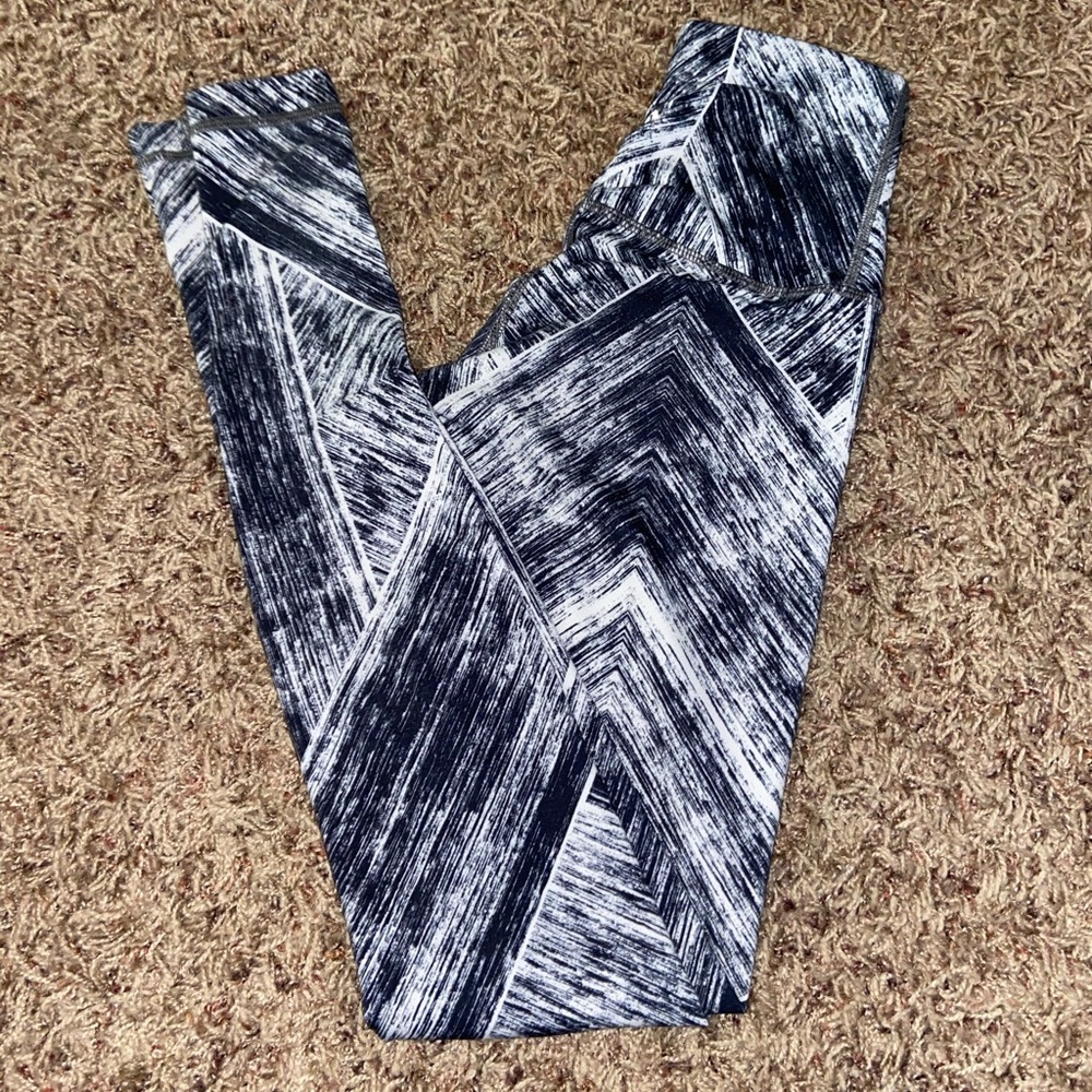 full length Lululemon winder under leggings